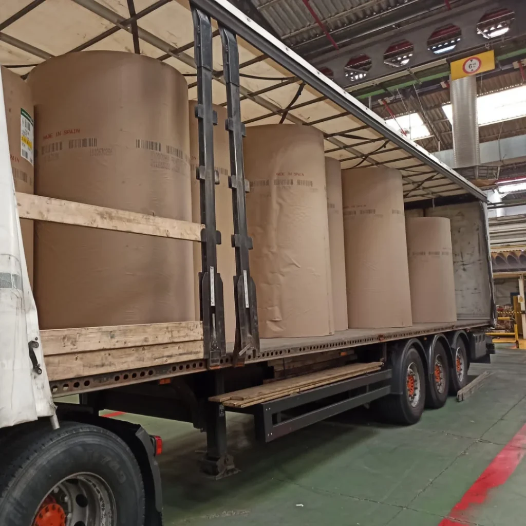 Patio de Carga y Descarga en empresa